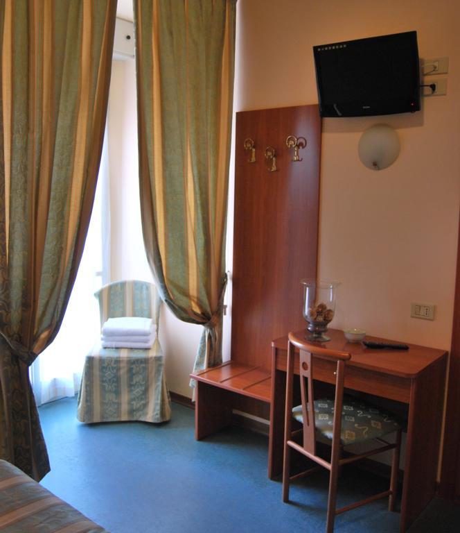 Hotel Acerboli Rimini Værelse billede