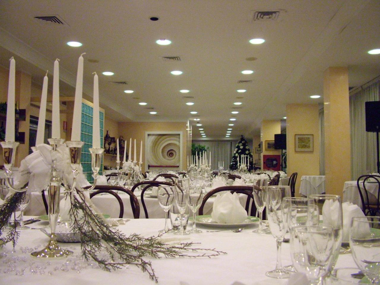 Hotel Acerboli Rimini Eksteriør billede